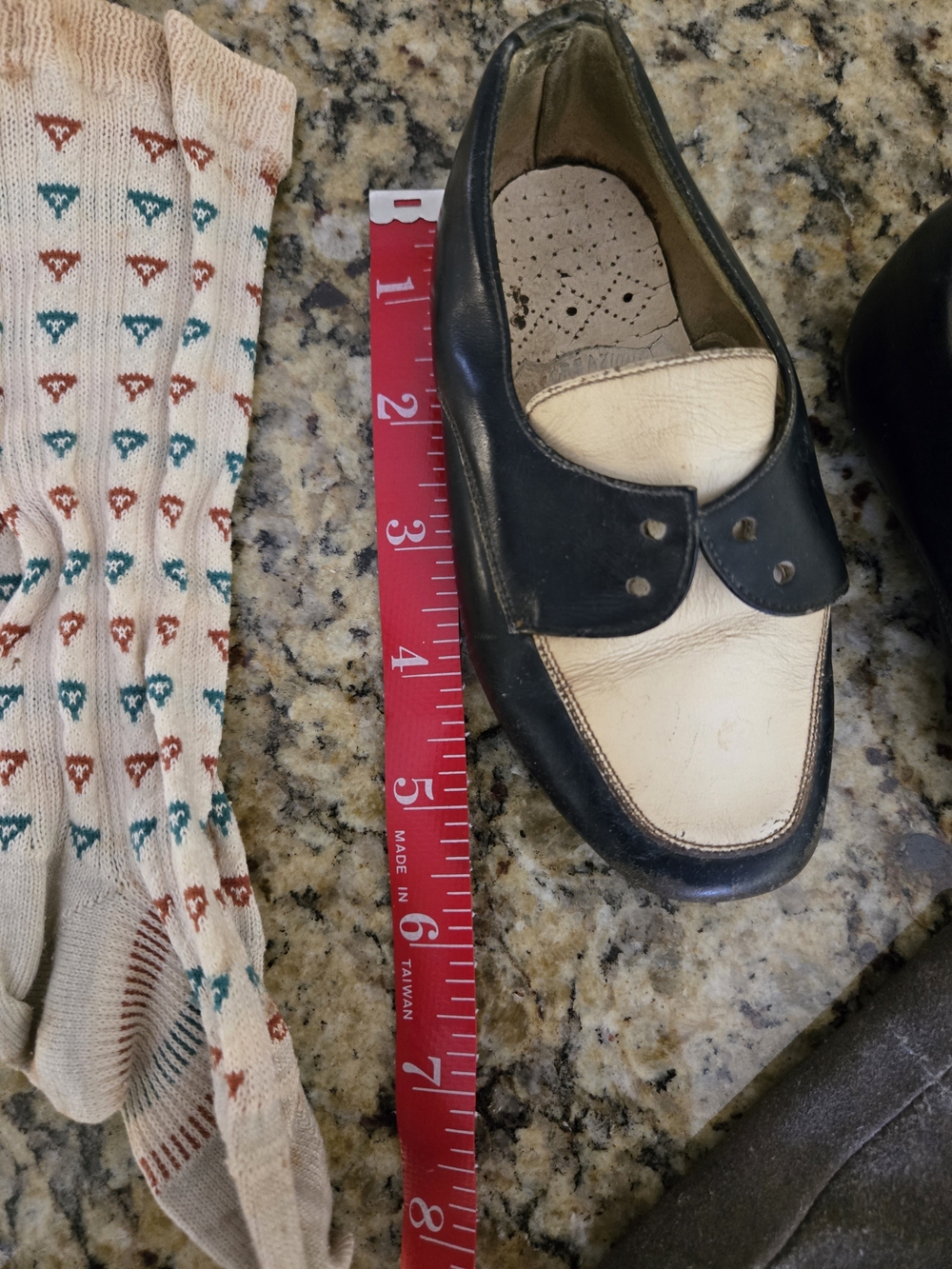 Kids Brown Suede Lederhosen Shorts with Suspenders - Brown - Picture 4 of 11
